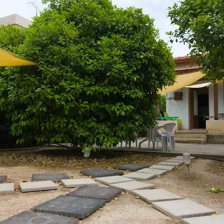 Garden House Hostel